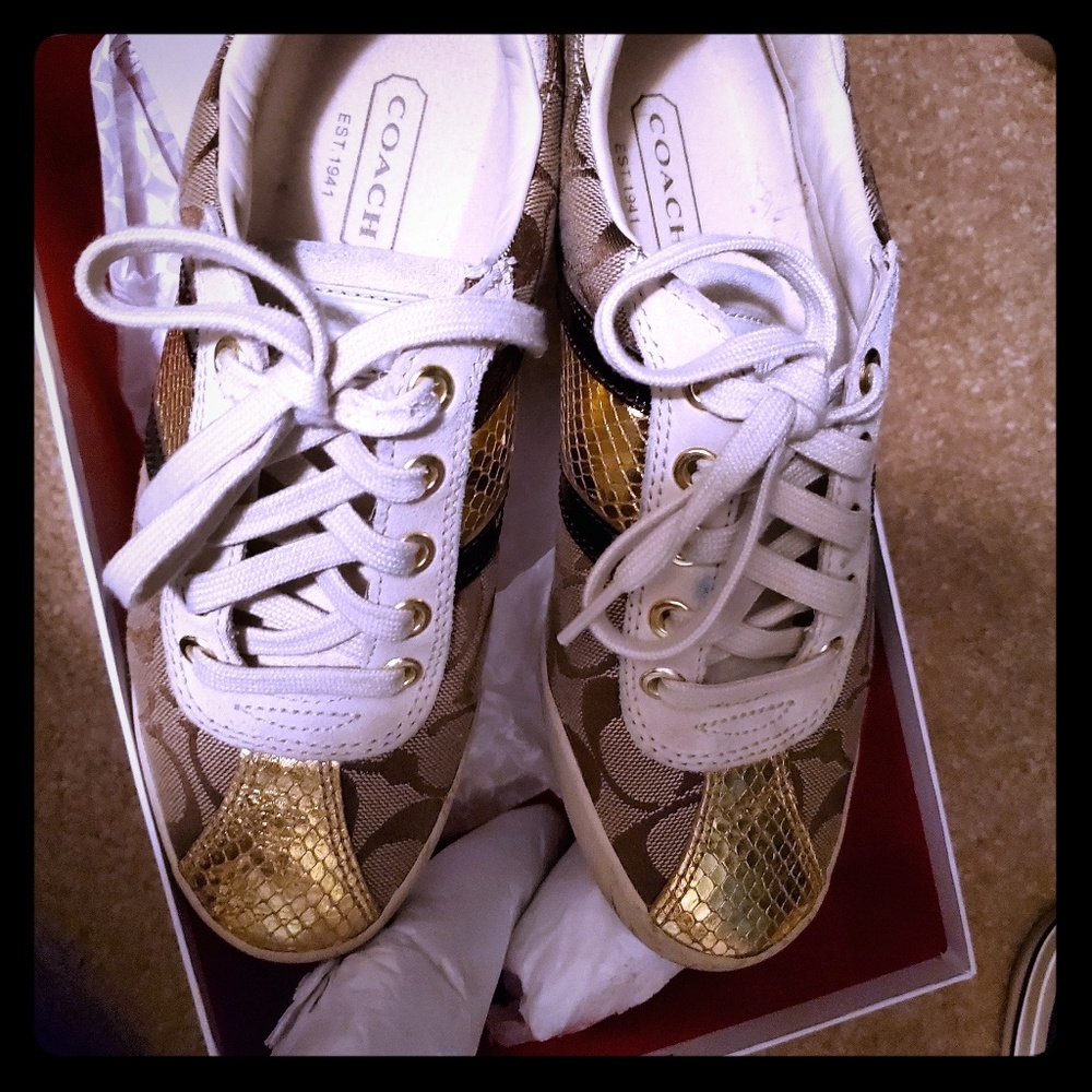 Coach tennis shoes
